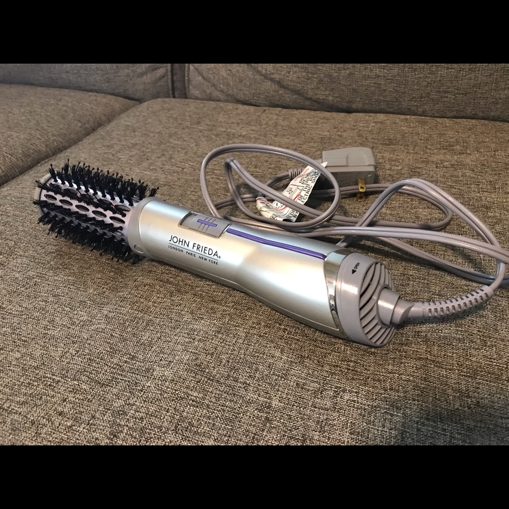 John Frieda Hot Round Brush Dryer